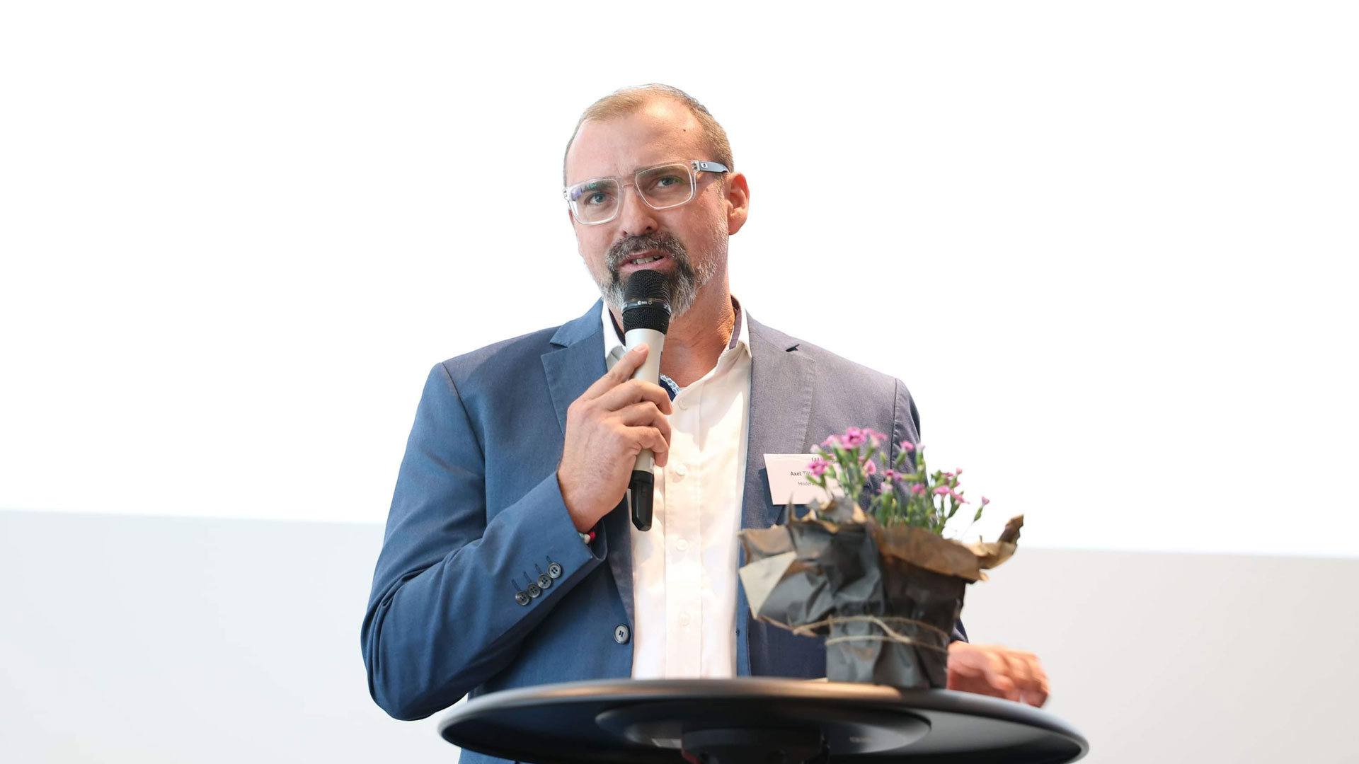 Foto Axel Tillmanns am Pult